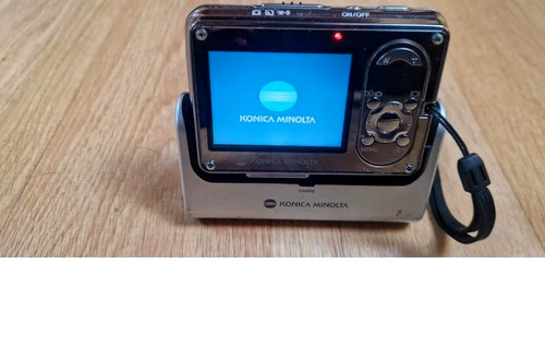 Konica minolta dimage y2k - konica,