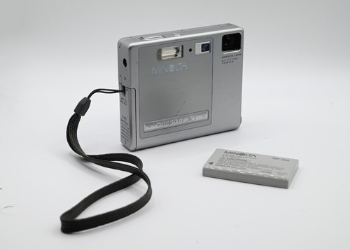 Minolta dimage digital - dimage, xi